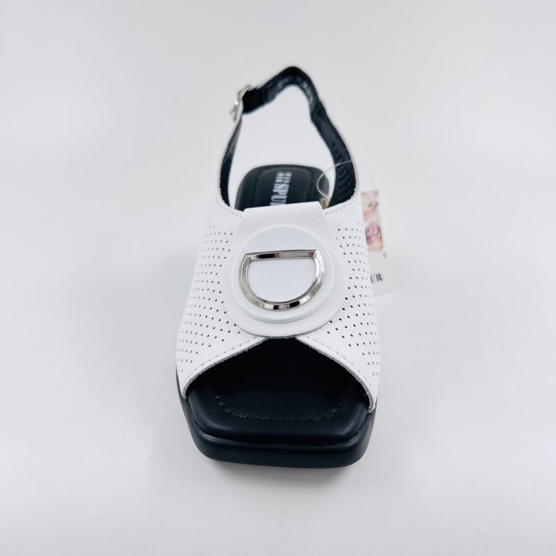 Spur XH103_01_06_SP