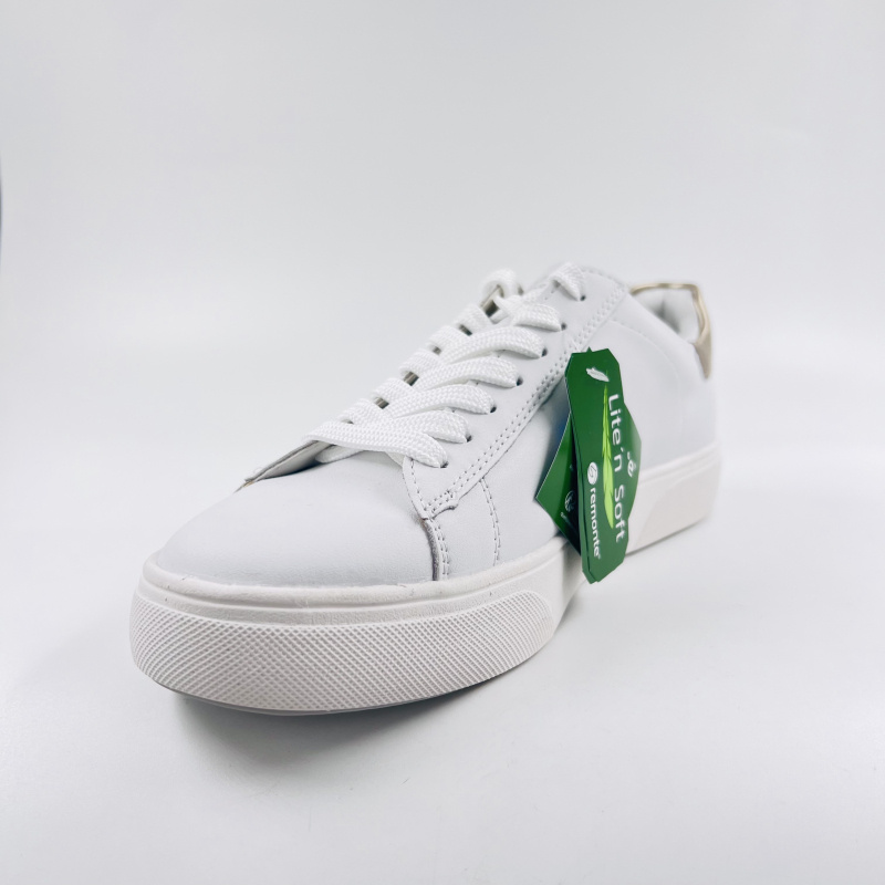 Remonte D2J00-81
