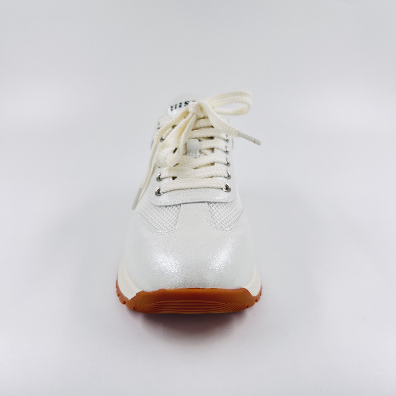 Spur XS012_01TU-WT
