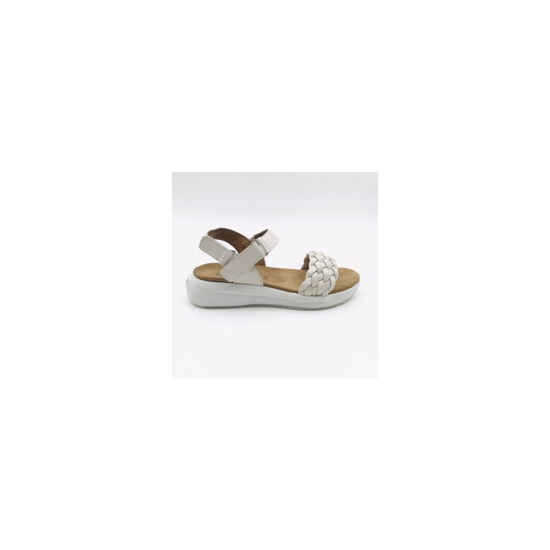 Caprice 28717-143