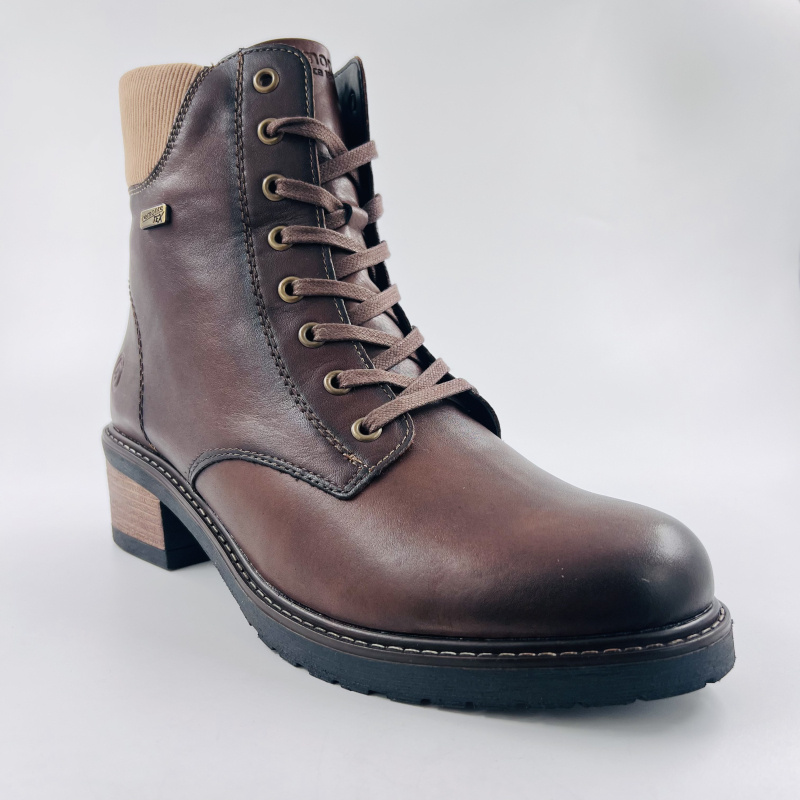 Remonte D1A70-24