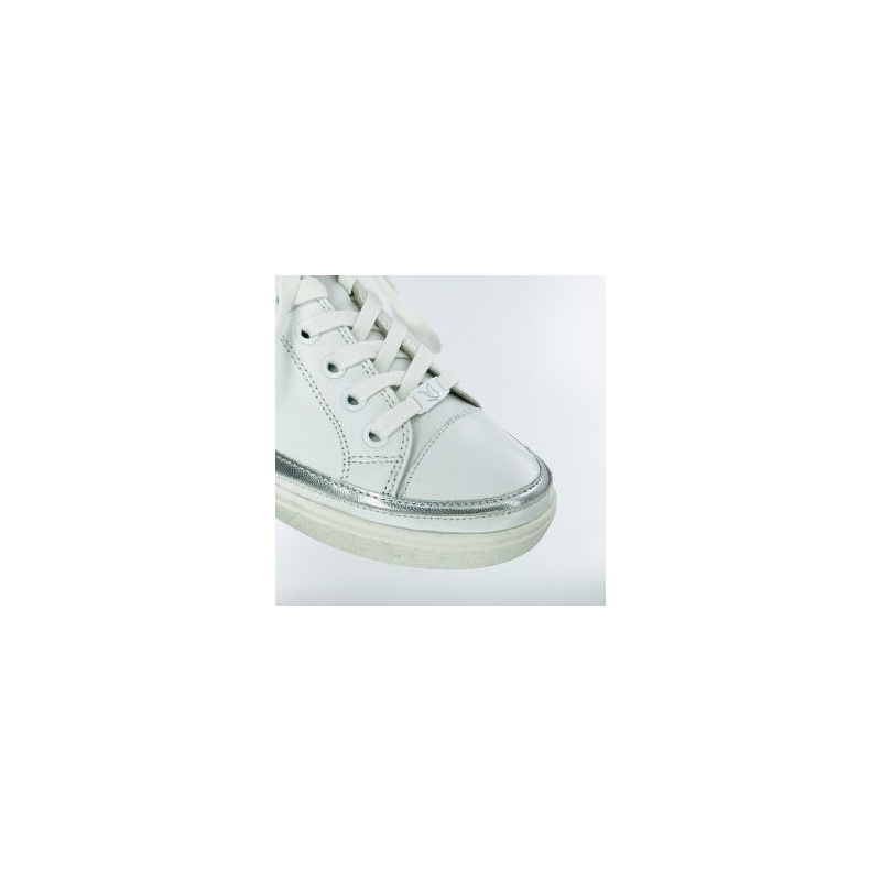 Caprice 23654-102