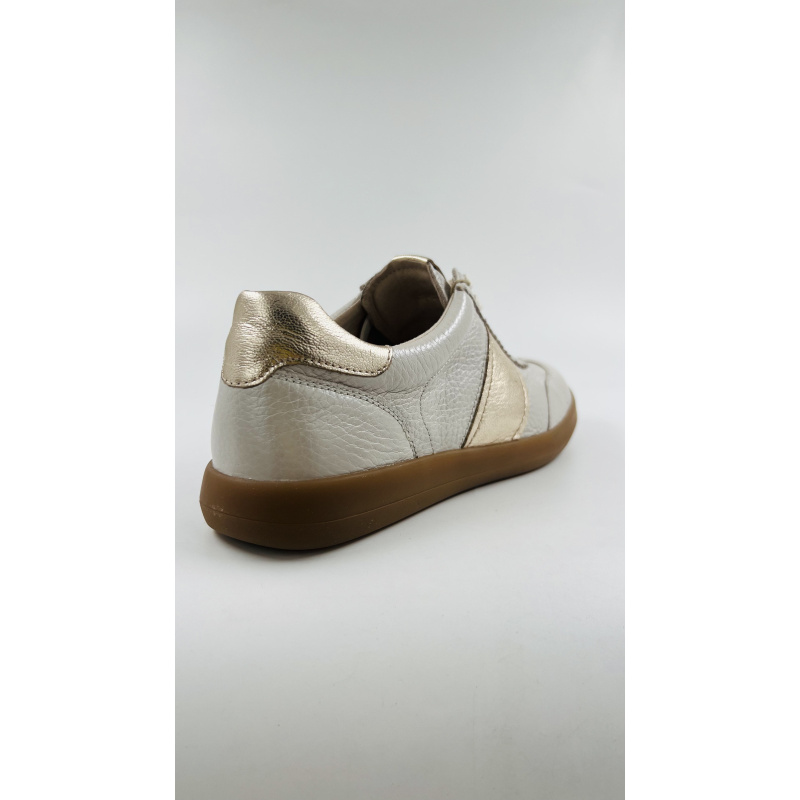 Caprice 23758-128