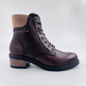 Remonte D1A70-24