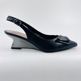 Madella 2259209-0102